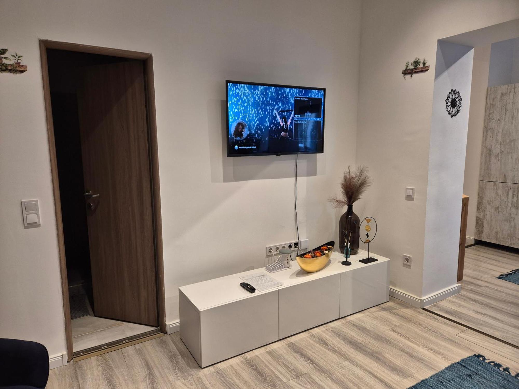 Damjanich 51- Lovely 3Bedroom Apartment بودابست المظهر الخارجي الصورة